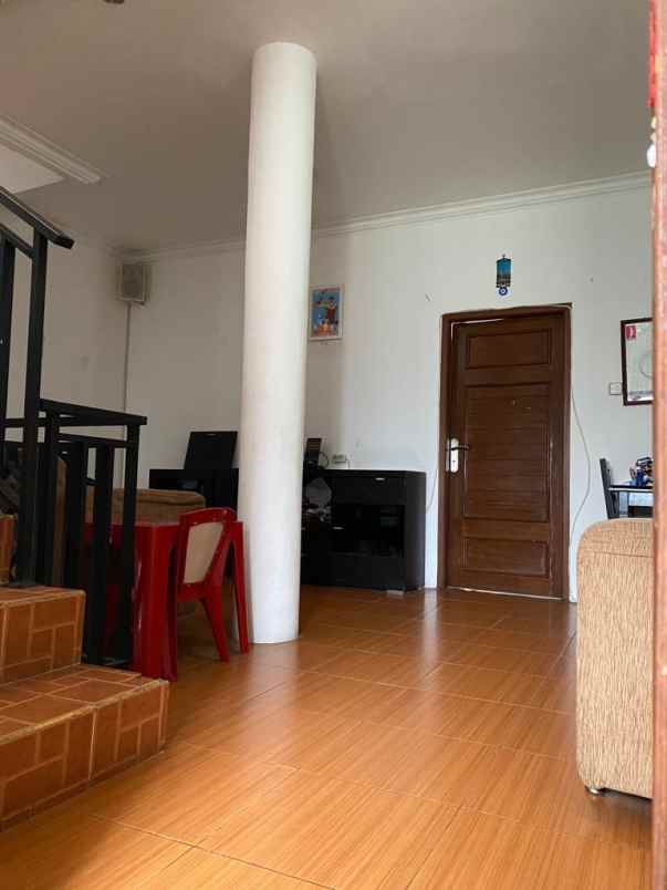 dijual rumah mekarwangi