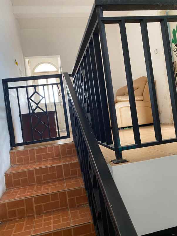 dijual rumah mekarwangi