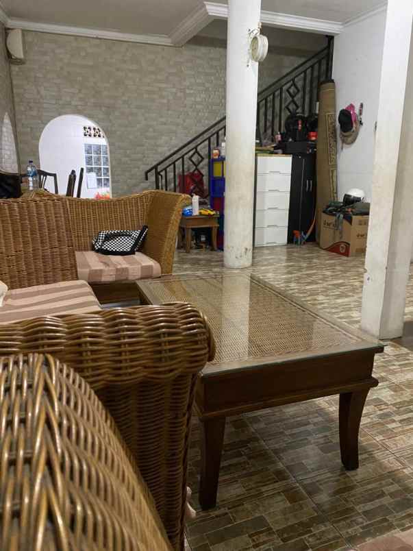 dijual rumah mekarwangi
