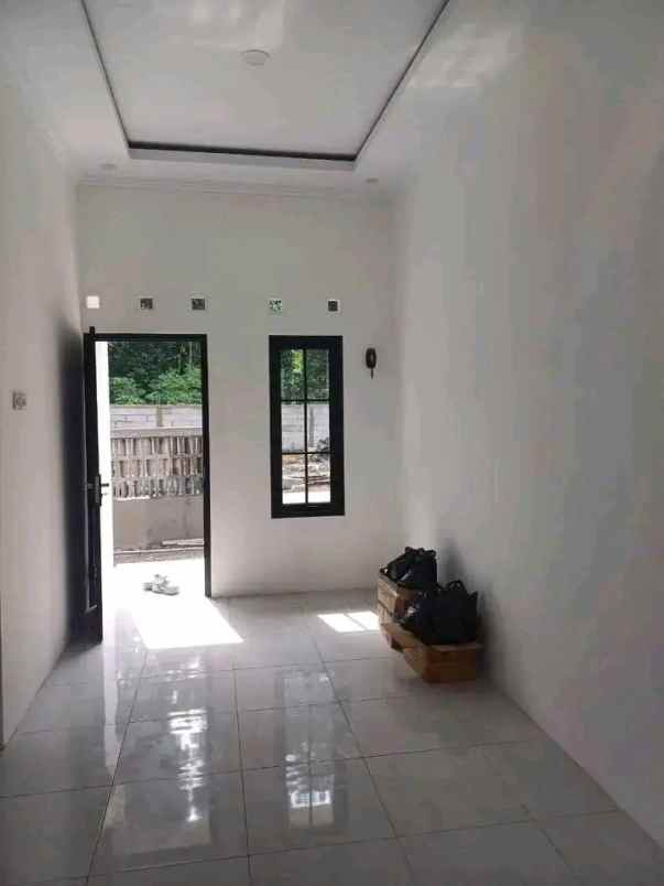 dijual rumah melati sleman