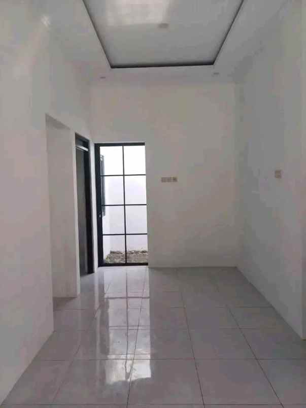 dijual rumah melati sleman