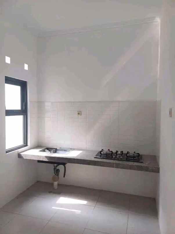 dijual rumah melati sleman