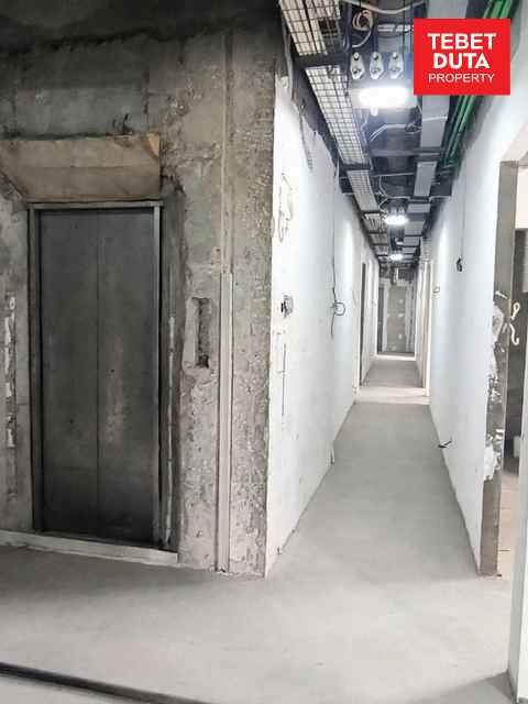 dijual rumah melawai raya