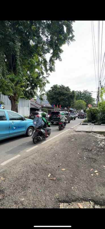 dijual rumah menteng