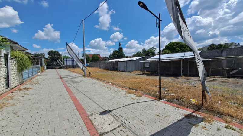 dijual rumah mewah siap huni di kawasan sleman