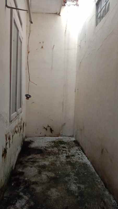 dijual rumah minimalis 4 menit ke univ harapan bangsa