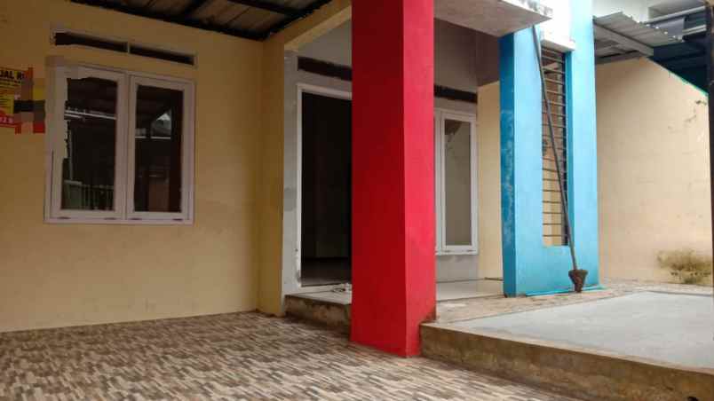 dijual rumah minimalis 4 menit ke univ harapan bangsa