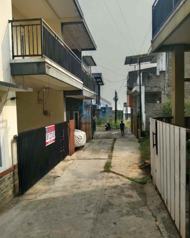 dijual rumah minimalis kavling cihanjuang siap huni