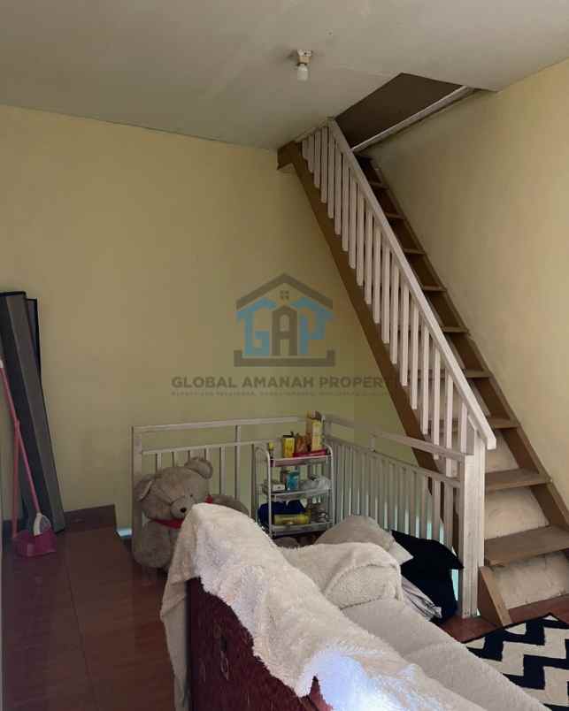 dijual rumah minimalis kavling cihanjuang siap huni