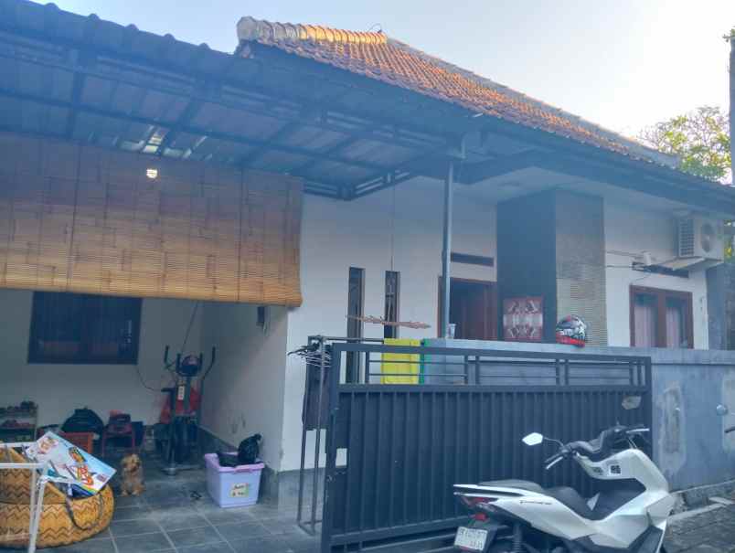 dijual rumah minimalis lokasi dalung permai