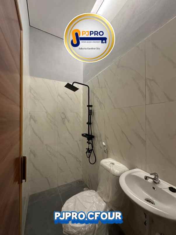 dijual rumah modern siaphuni di kebalen bekasi