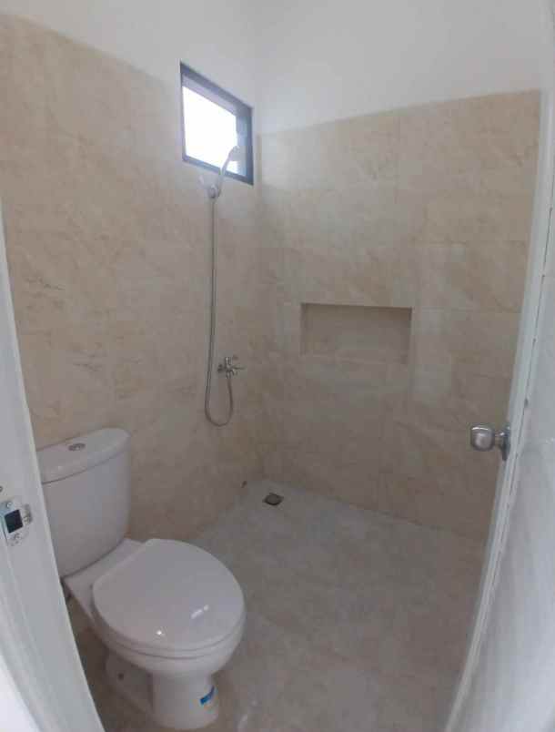 dijual rumah msmpang pancoran mas depok