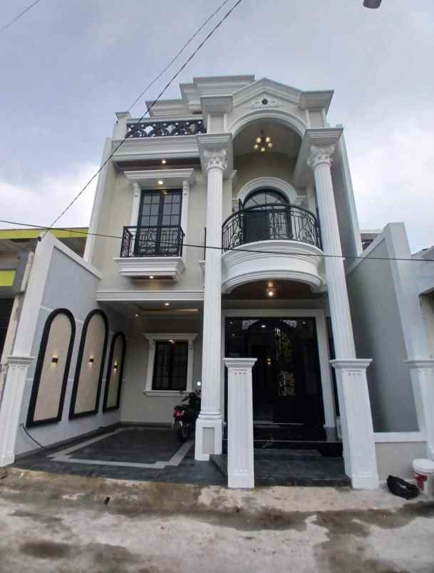 dijual rumah msmpang pancoran mas depok