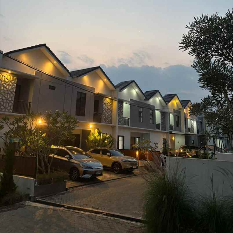 dijual rumah ngamprah