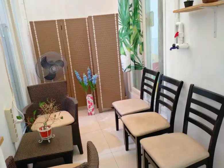 dijual rumah nirwana eksekutif surabaya