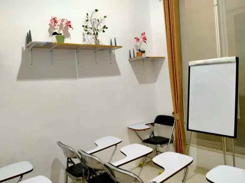 dijual rumah nirwana eksekutif surabaya