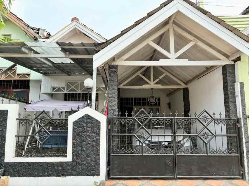 dijual rumah nyaman jatibening estate