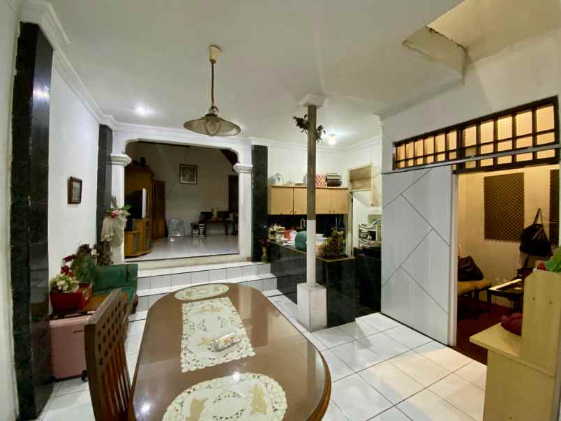 dijual rumah nyaman jatibening estate