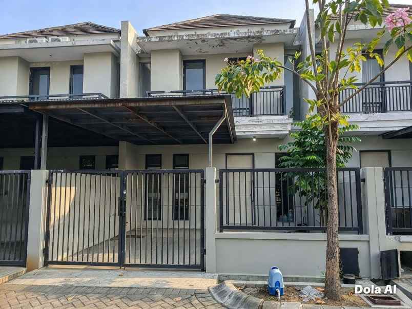 dijual rumah opal pakuwon city surabaya