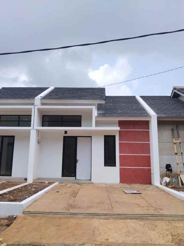 dijual rumah padalarang