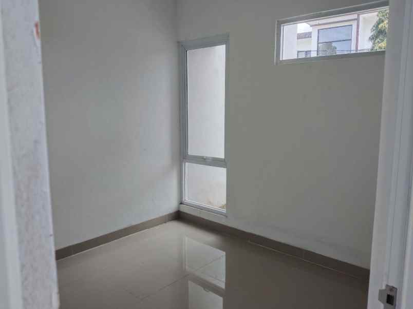 dijual rumah padalarang