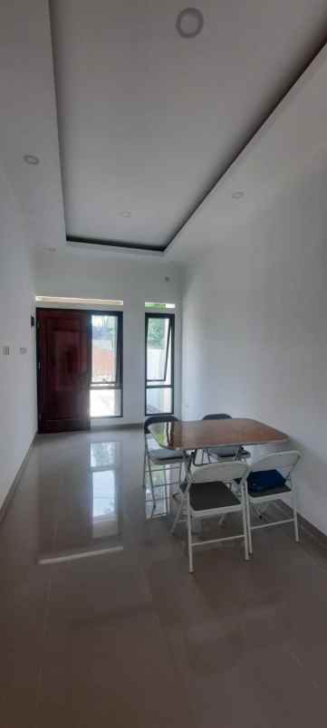 dijual rumah pamulang