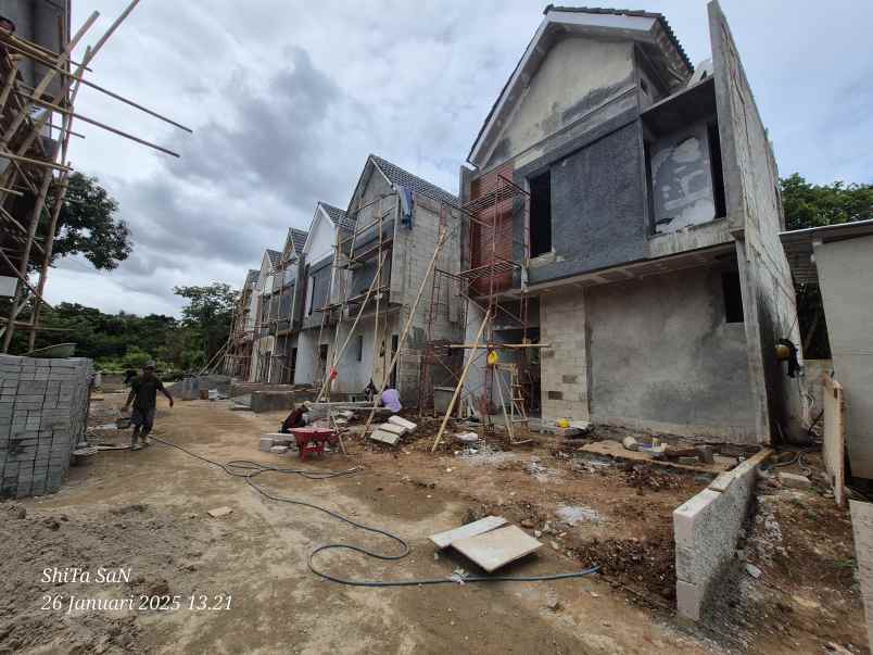 dijual rumah pancoran mas depok