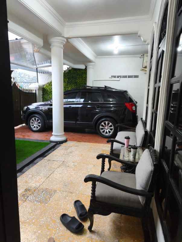 dijual rumah pangadegan pancoran