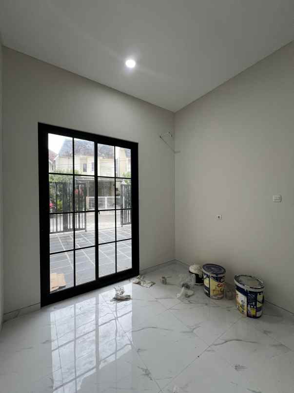 dijual rumah pantai mentari kenjeran
