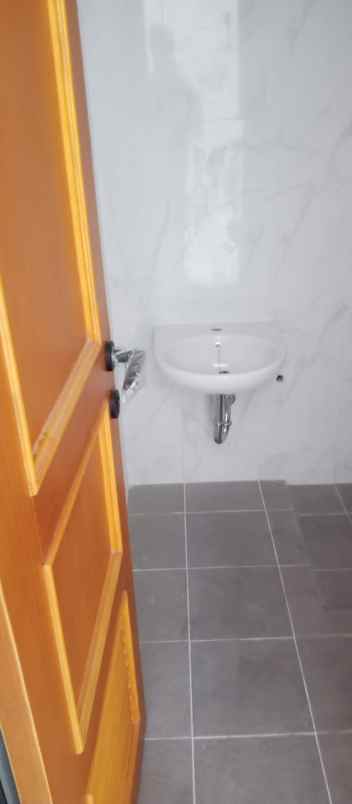 dijual rumah parung bogor