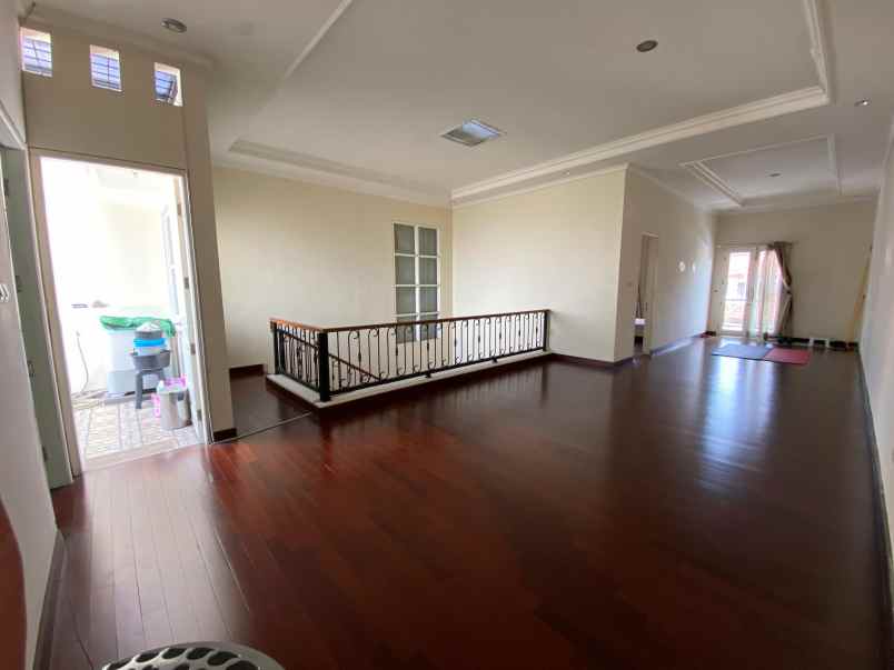 dijual rumah pejaten