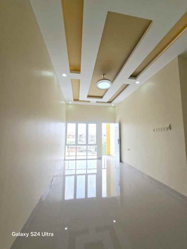 dijual rumah permata harapan baru kota