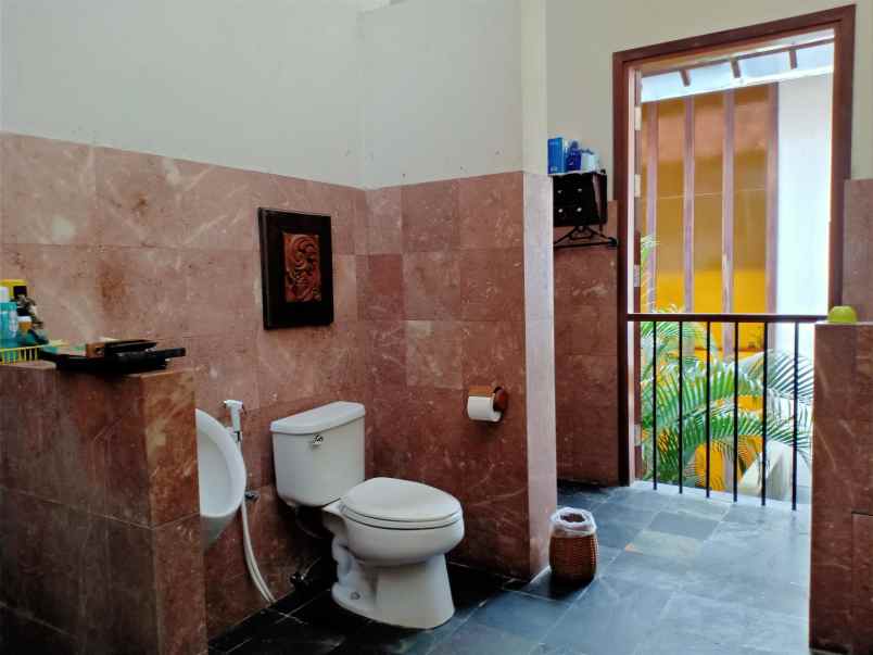 dijual rumah permata hijau jakarta