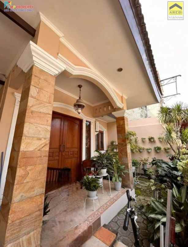 dijual rumah perum galaxy jaka setia