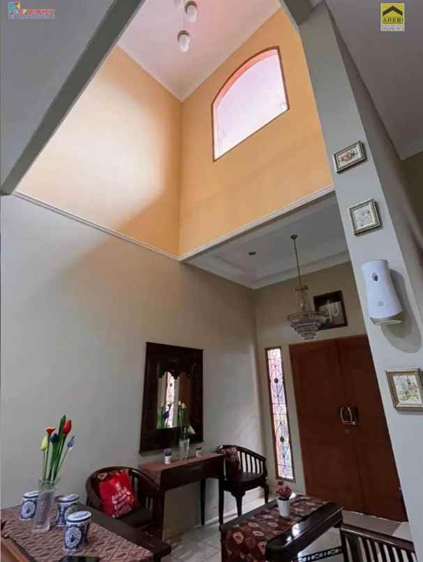 dijual rumah perum galaxy jaka setia