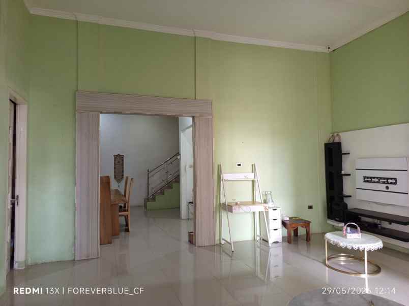 dijual rumah perum pujangga alam