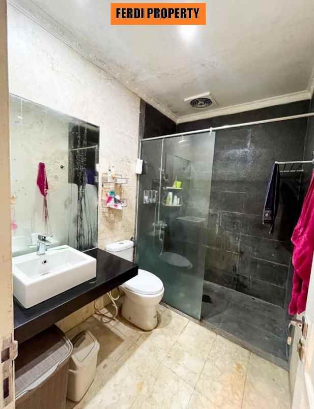 dijual rumah perumahan citra gran cibubur