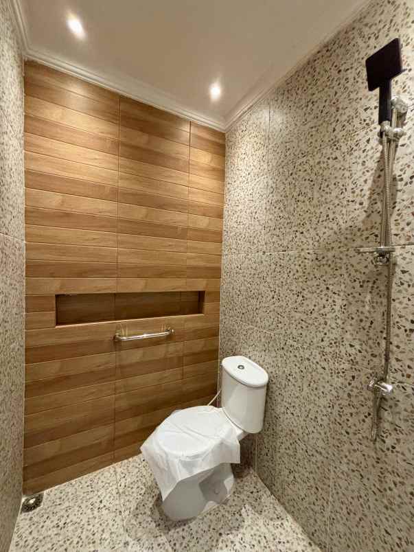 dijual rumah perumahan graha prima baru