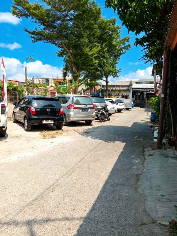 dijual rumah perumnas 1