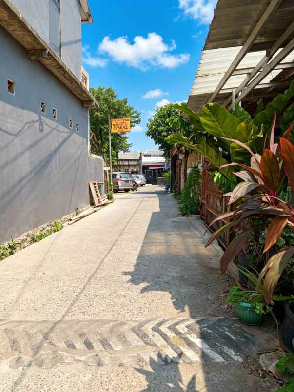 dijual rumah perumnas 1