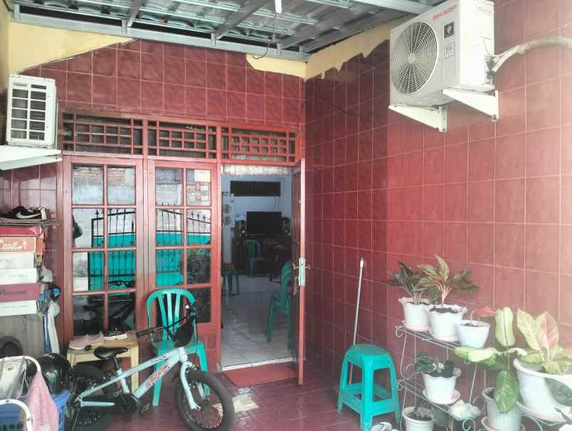 dijual rumah perumnas 1