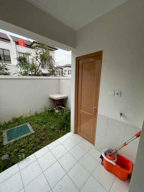 dijual rumah podomoro park