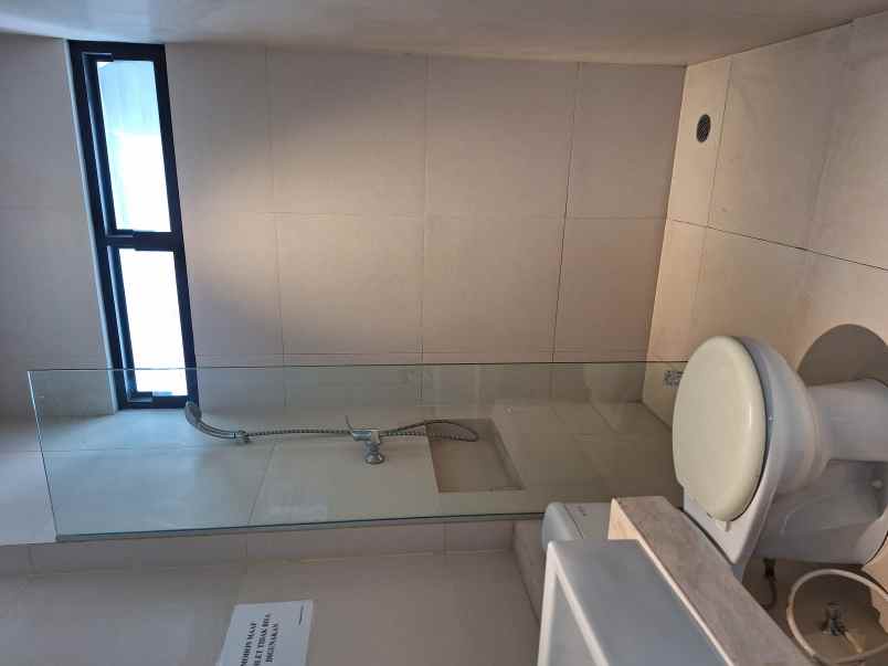 dijual rumah pojcity semarang barat