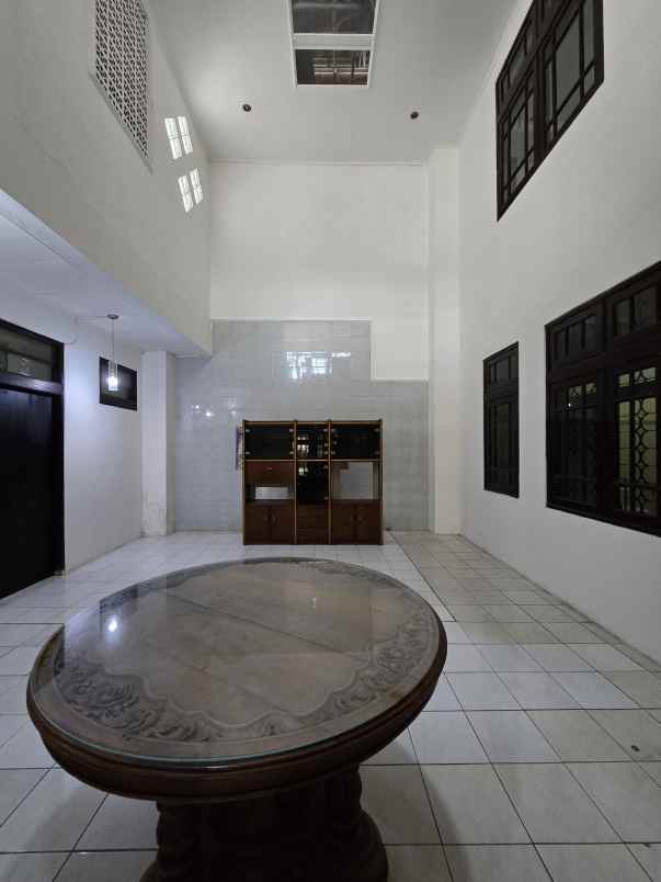 dijual rumah pondok bambu