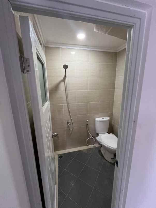 dijual rumah pondok benda