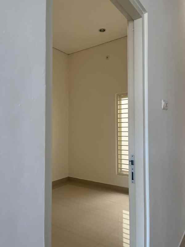 dijual rumah pondok tjandra indah