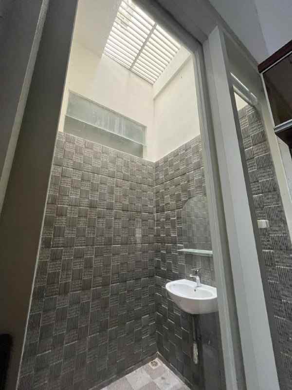 dijual rumah pondok tjandra indah