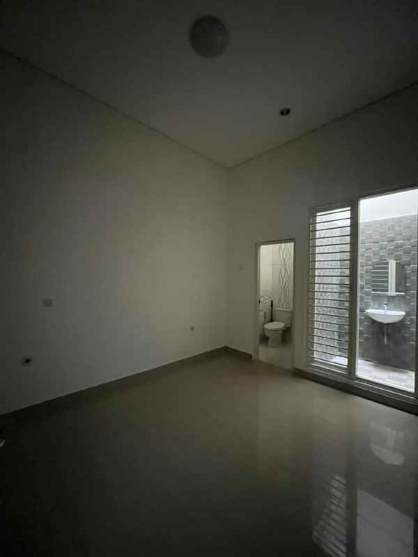 dijual rumah pondok tjandra indah