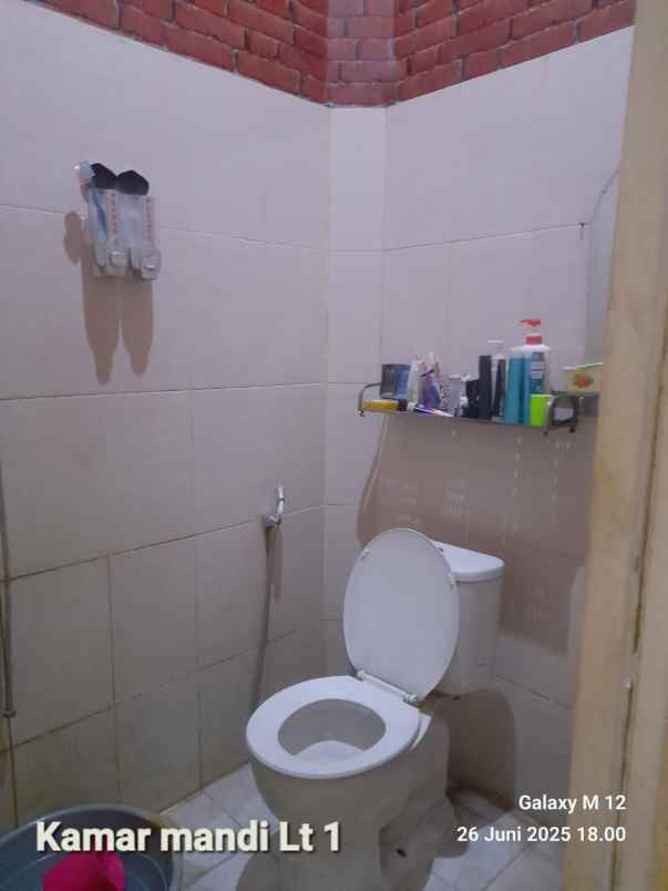 dijual rumah pondok ungu permai