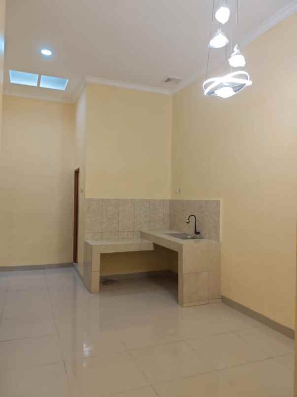 dijual rumah pondok ungu permai kota bekasi